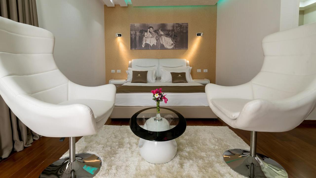 Deluxe & Executive Spa By Rafaelo Shengjin Exterior photo